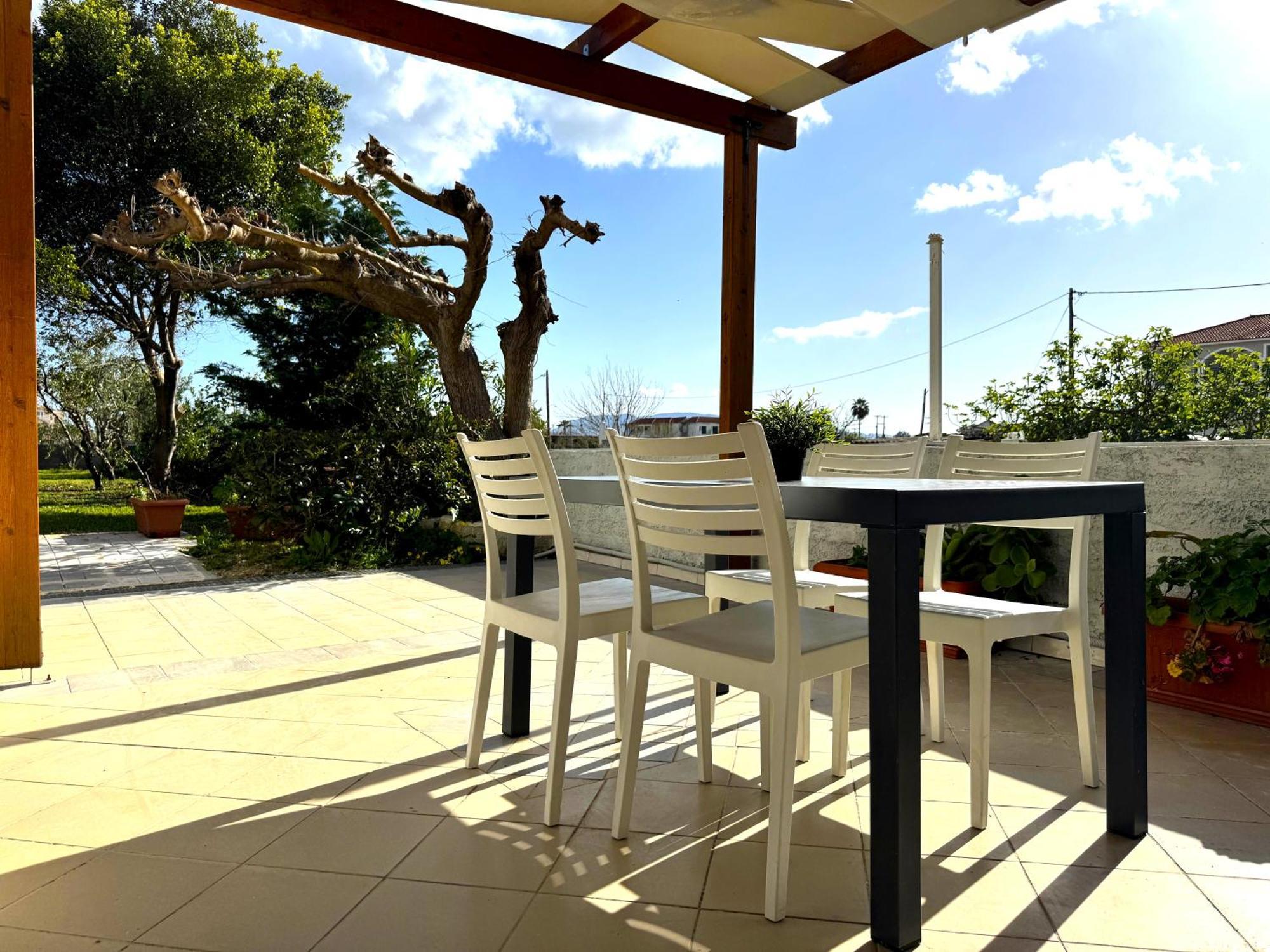 Kalamaki Plaza Apartments Exterior photo